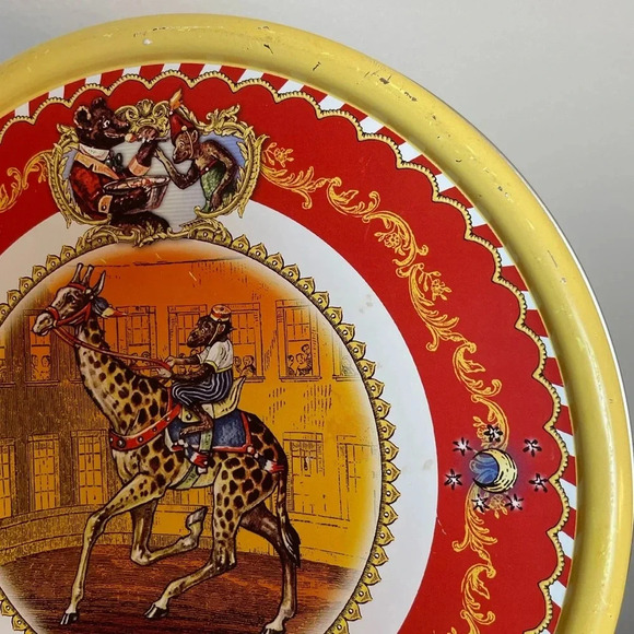 Restoration Hardware 10” Retro Metal Circus Theme Plates With Container and Lid - Picture 10 of 11